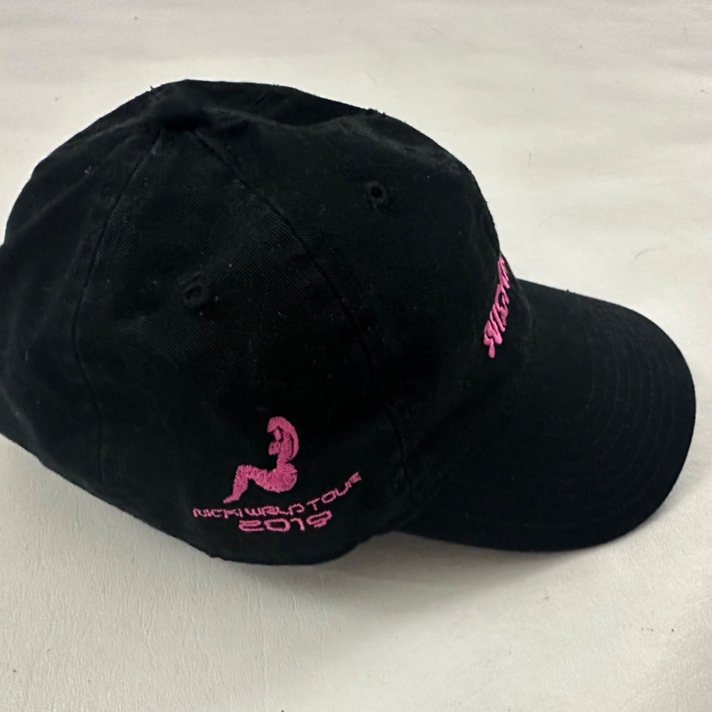New Nicki Minaj World Tour 2019 Black Baseball Cap Hat - Picture 2 of 4